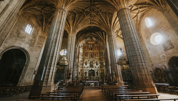 panoramica igleisa asuncion briones interior